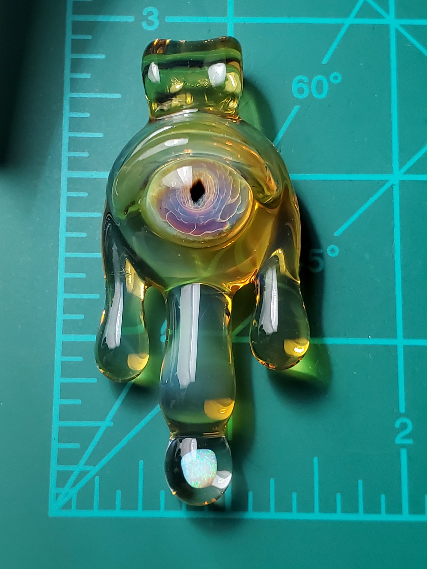 olive drippy eye w/opal pendant